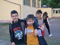 Töltsd velünk az éjszakát! Sportnap